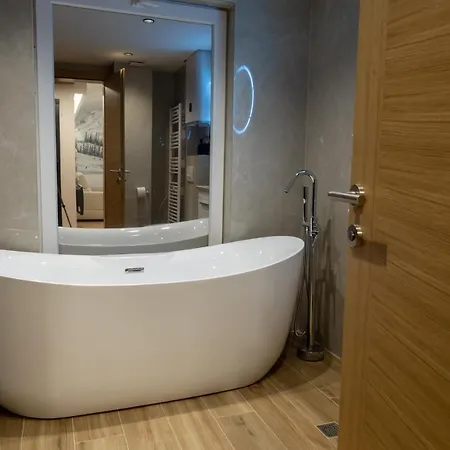 Penthouse Viking Apartment